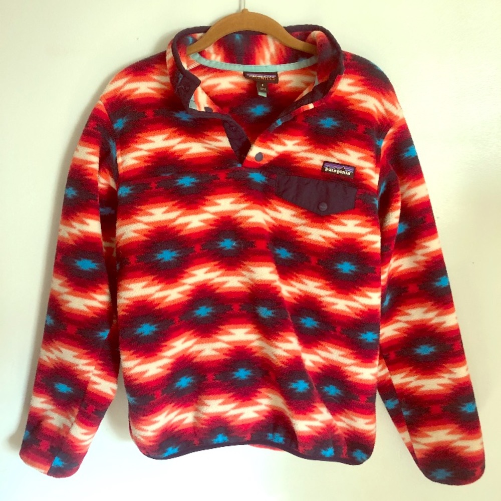 PATAGONIA SIZE SMALL PULLOVER